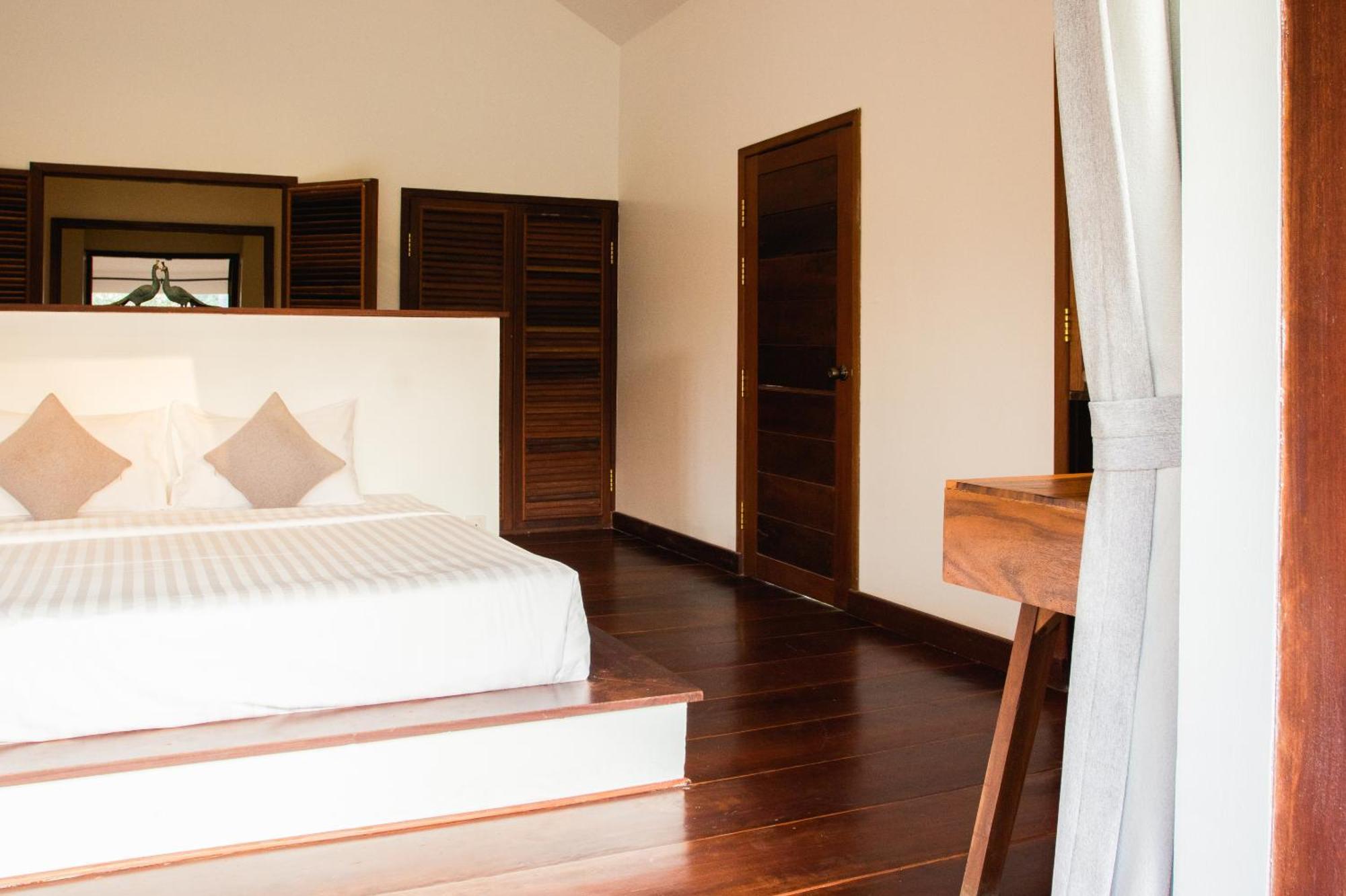 Khla Lodge Kampot Phòng bức ảnh